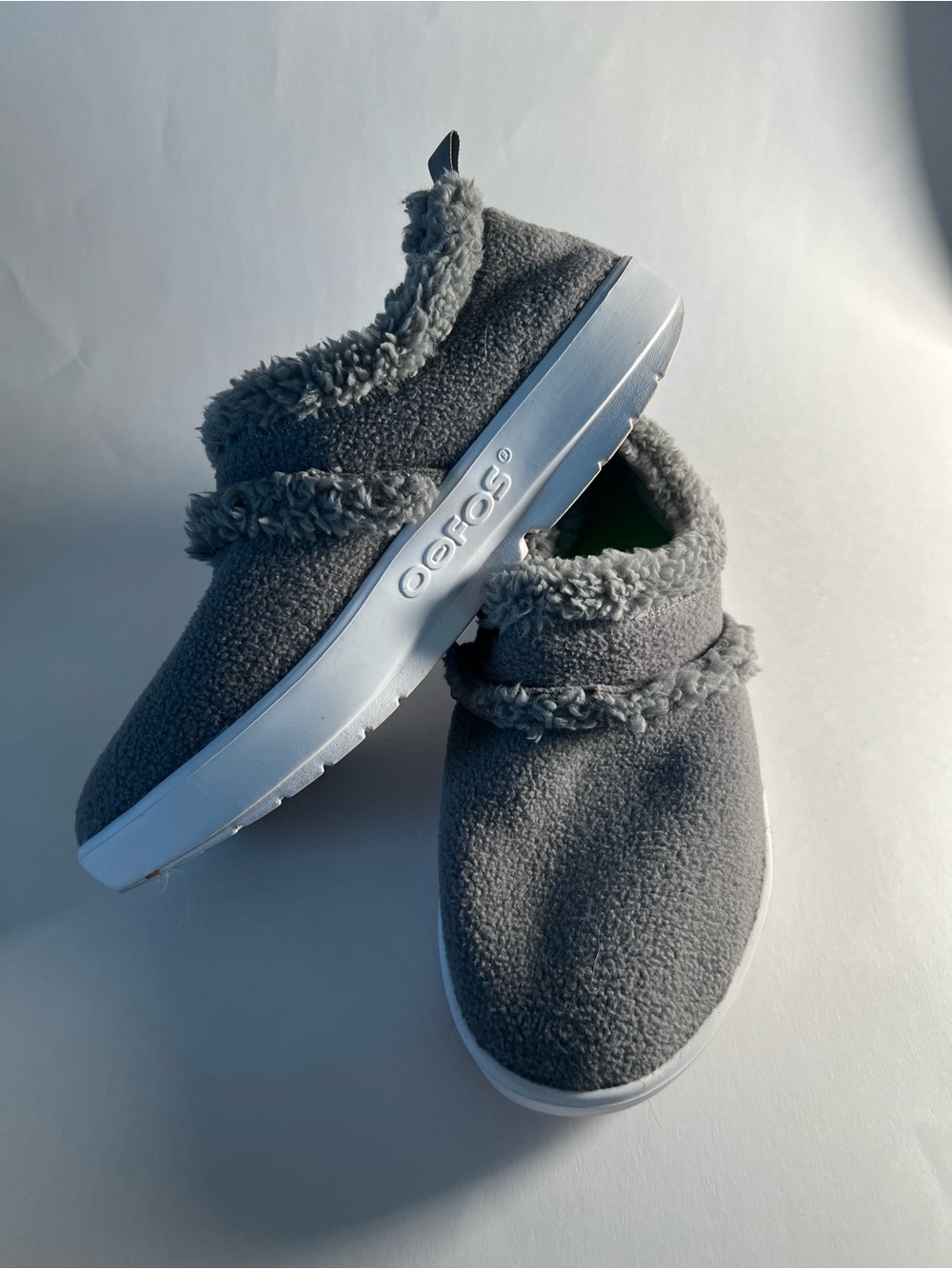 OOFOS OOCOOZIE LOW SLATE Women's Slip-On Shoe Gray Size 8